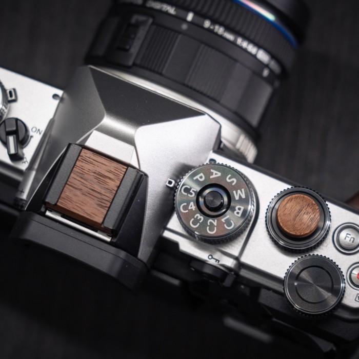 YUWOOD Áo Heart Om3 Gỗ Chắc Chắn Nút Shutter Hot Shoe Cover Thích Hợp Cho Om5 Olympus Ep7 Em10, v.v.