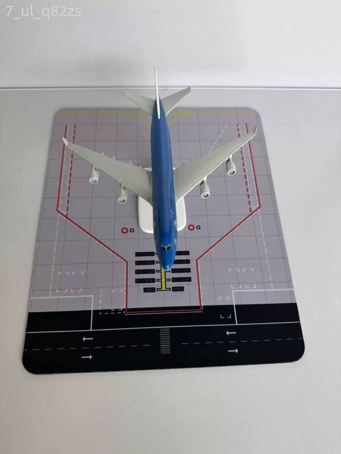 [SALE] Mô hình hợp kim mô phỏng máy bay chở khách Boeing 747 của hãng hàng không KLM Royal Dutch Ai