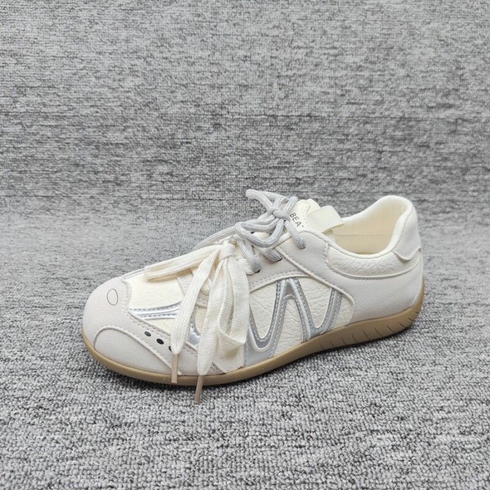 Casual Style New Summer Sports Shoes For Women Breathable Mesh Lace-up Color Round Toe Thick-