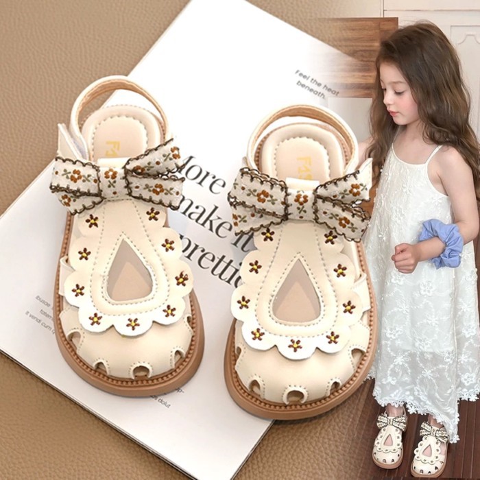Western-style Girls' Baotou Sandals Summer New Little Girl Princess Shoes Soft Sole Non-slip