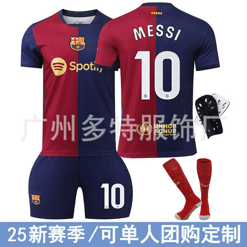 2425 Bazaar Nhà Số Áo bóng đá Messi 10 Lewan No. 9 Jersey Pedri No. Bộ đồ Jersey 8 Stergen