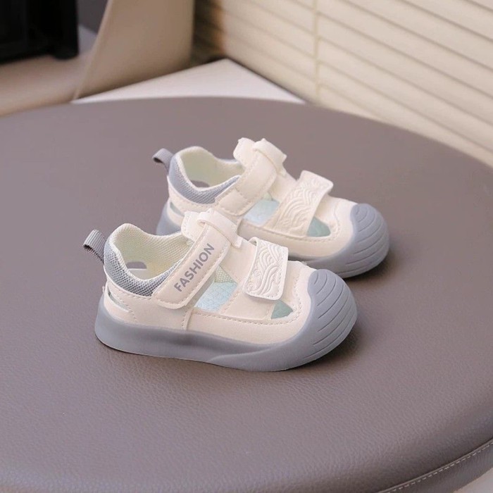 27.79 Baby Boy Sandals Summer New Baby Soft-soled Toddler Shoes 1-3 Years Old 2 Girls Baotou Anti-k