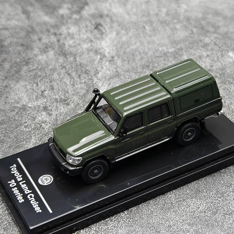 PARA 1: 64 Toyota LC70 Toyota Land Cool Luzawa LC79 Mẫu xe hợp kim địa hình