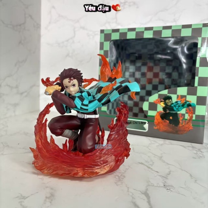 Kẻ giết quỷ: Kimetsu no Yaiba 1/8 Mô hình ngoại vi hoạt hình hình ngọn lửa Tanjiro