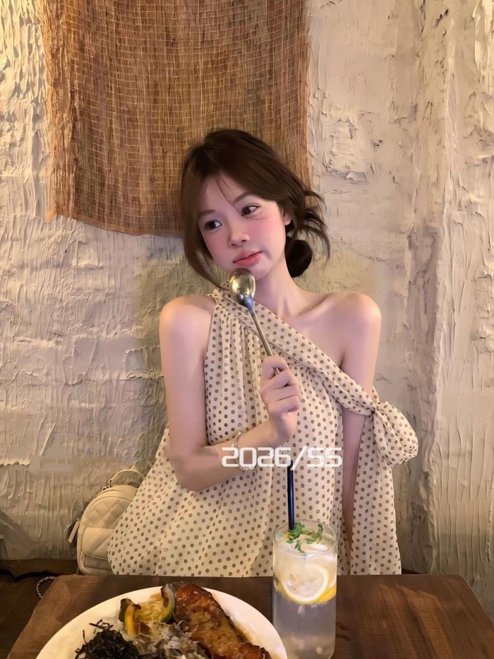 Whbyzwhcb Apricot Polka Dot Slanted Vai Áo Vest Mùa Hè Ruy Băng Top Kỳ Nghỉ Chơi
