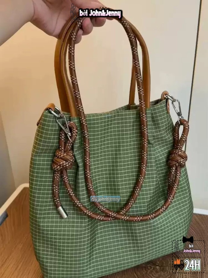 Japanese-style Plaid Waterproof Nylon Shoulder Bag, Womens Large-Capacity Bucket Bag, Tote Bag, Urb