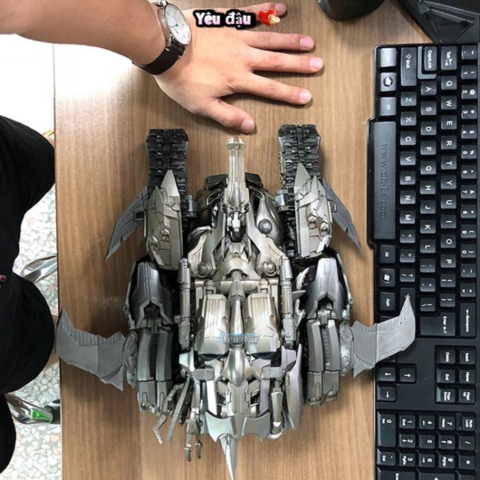 Đồ chơi biến hình King Kong Rắn Mamba Đen LS06 xe tăng lớn Megatron robot mô hình cậu bé phiên bản