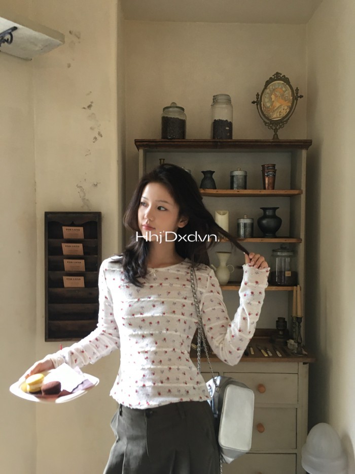Apricot Đáy Hoa Cổ Tròn Nấm Cạnh Dài Tay Top Nữ Đáy Áo Sơ Mi