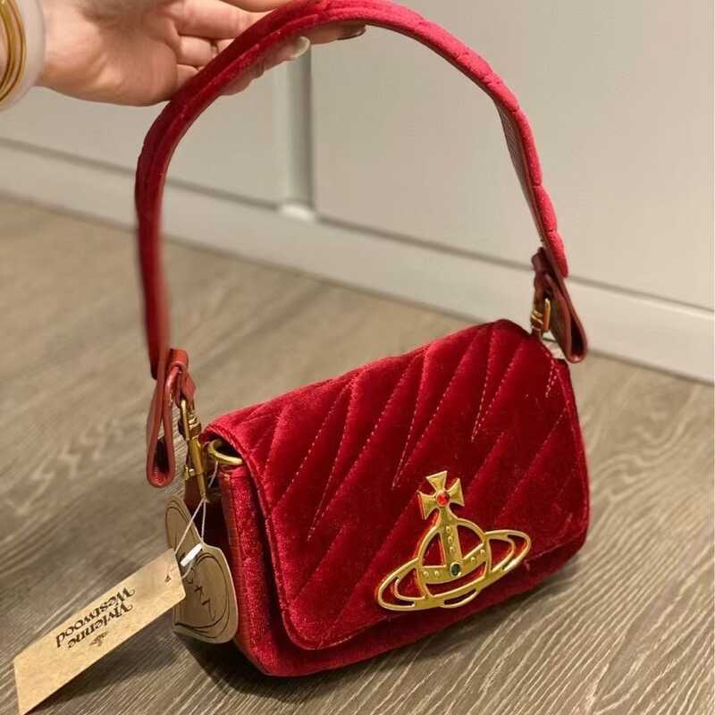 Nữ Hoàng Tây Nách Túi hazel Họa Tiết Cá Sấu Họa Tiết Thằn Lằn Nách Trung Bình Kích Thước Nhỏ Bộ Sưu 