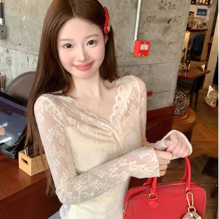 Spring Pure Desire V-neck Hollow Cotton Lace Inner Body Slimming Slim Long-sleeved Bottoming