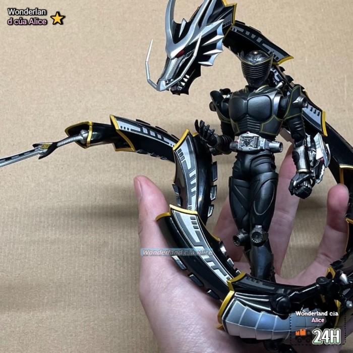 ko SHF Kamen Rider Ryuki Ryuga Black Dragon Contract Beast hình di chuyển được Black Dragon Rider đ