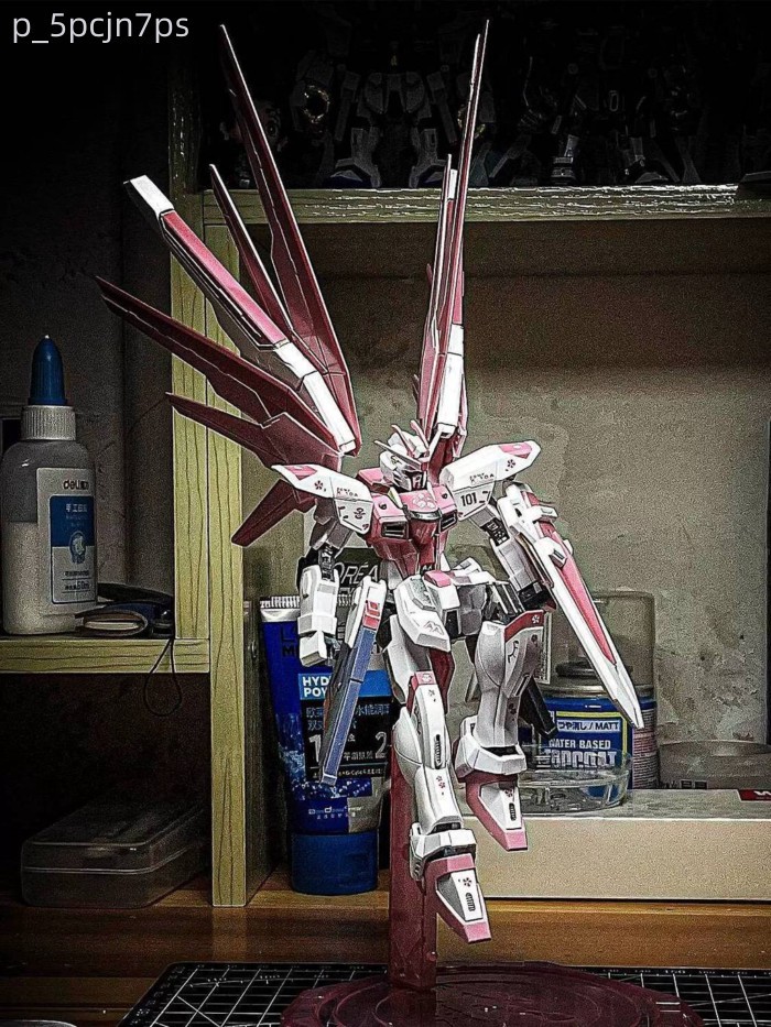 [GIÁ SỐC] Mô hình lắp ráp Gundam New Freedom 2.0 màu hồng Sakura của JMS Model Company, đồ chơi mec