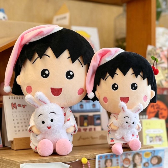 Gấu bông Duoai Chibi Maruko Chan chính hãng mặc đồ ngủ dáng người cho bé gái ôm chơi