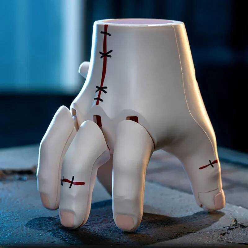 52TOYS QueSera Series STRANGER HANDS Blind Guess Bag Mystery Box Toys Doll Cute Anime Figure Desktop