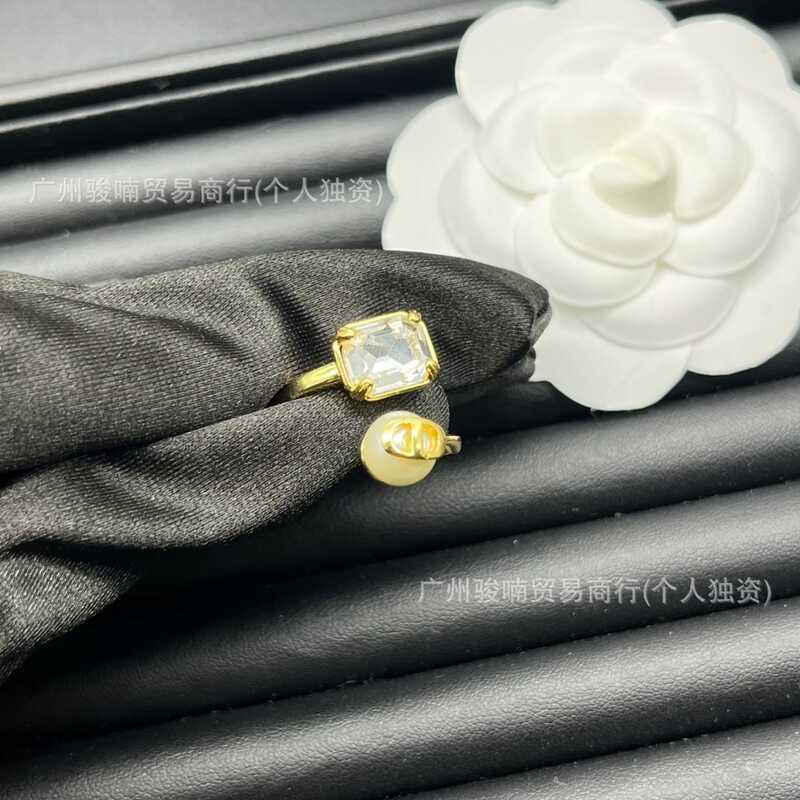 Cao Cấp Nhẫn Nữ CD Vuông Kim Cương Ngọc Trai Hợp Thời Trang