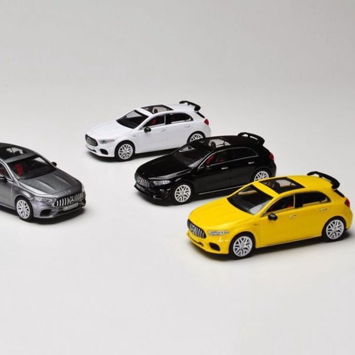 NZG Kilo hoạt động 1: 64 Phong cách mới Mercedes-Benz MBAMG A45 S Mẫu xe hợp kim pháo thép nhỏ
