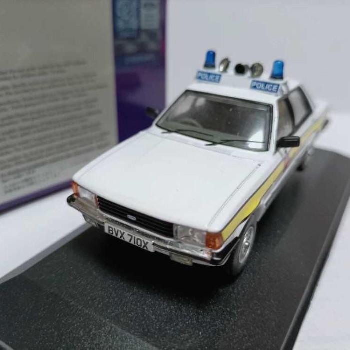 Lỗi Corgi Paparazzi 1 43 Ford Cartina Cartina Xe Tuần Tra Mô Hình Ford Cartina MKV Xe Mô Hình Trang 