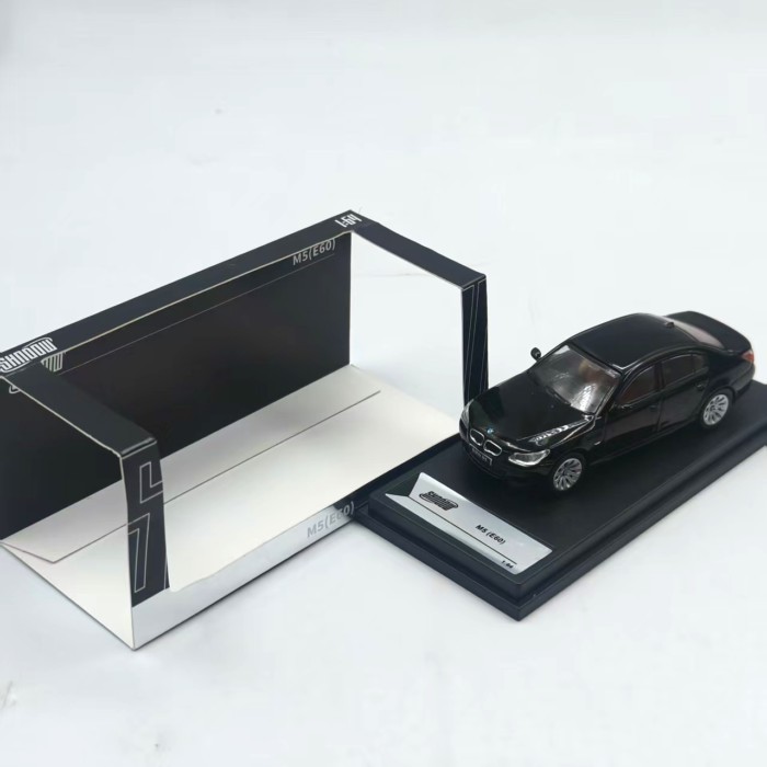 Shadow 1: 64 BMW M5 (E60) Hợp kim mô phỏng Thành phẩm Mô hình ô tô Bộ sưu tập tĩnh Đồ trang trí văn 