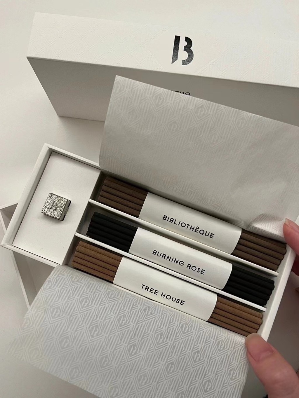 Quần áo mới Quần áo mới Đặc biệt 65 Bộ ba mảnh hương BradHộp Đơn 3 Loại Hương Thơm 60 Miếng. Ef1