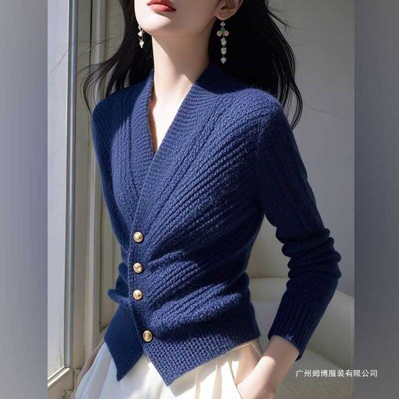 Áo len nữ xuân thu, phong cách retro hot girl, cổ hẹp,material desire nguyên chất, thiết kế sang trọ