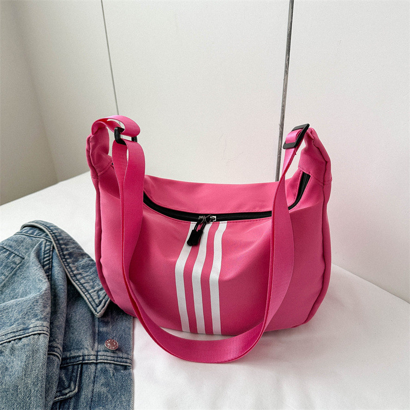 Túi xách nữ mới Túi đeo ngực giải trí thể thao Túi du lịch