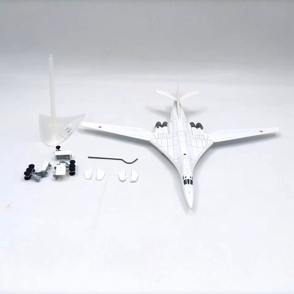 AMER1:200 Mô hình ném bom Tu-160 TU160 White Swan của Nga, mô phỏng máy bay quân sự bằng hợp kim