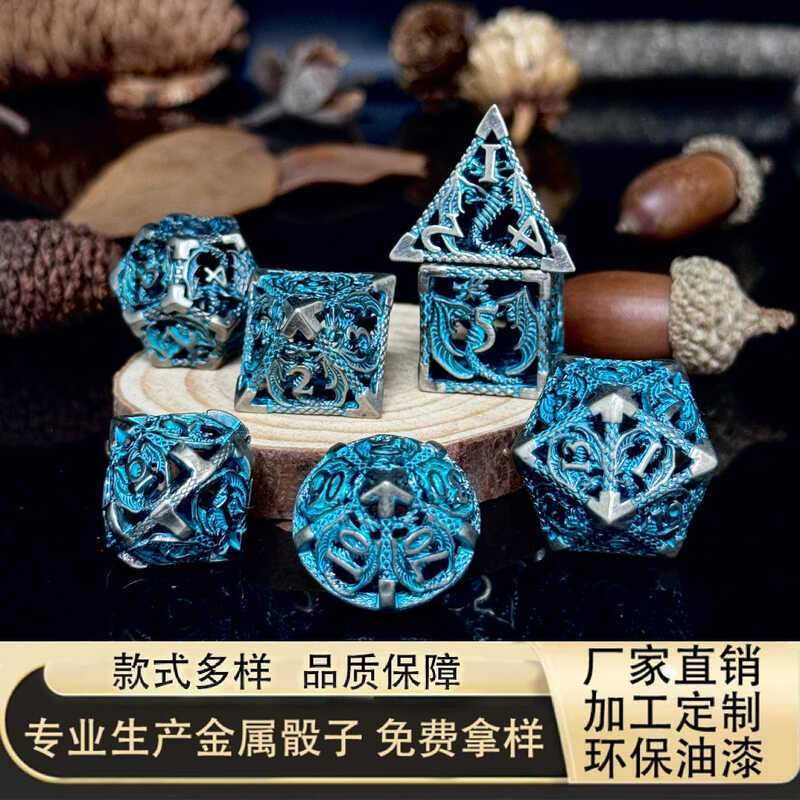 Metal Dice dnd Running Group Hollow Dice Cthulhu Board Game Xúc xắc nhiều mặt trpg Dungeons và Drago