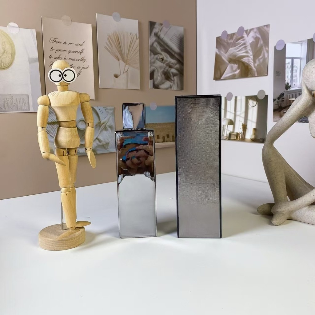 Chai bạc Fashion Saint L Orchid Born but Unruly Pure Fragrance Version 90ml bcb