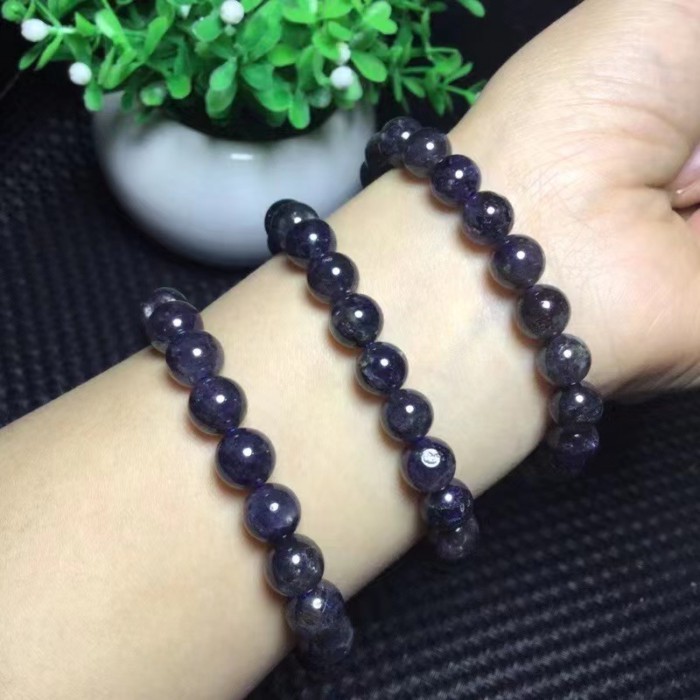 Vòng tay đá iolite tự nhiên vòng tròn đơn giản - Quà tặng thời trang cho nam và nữ