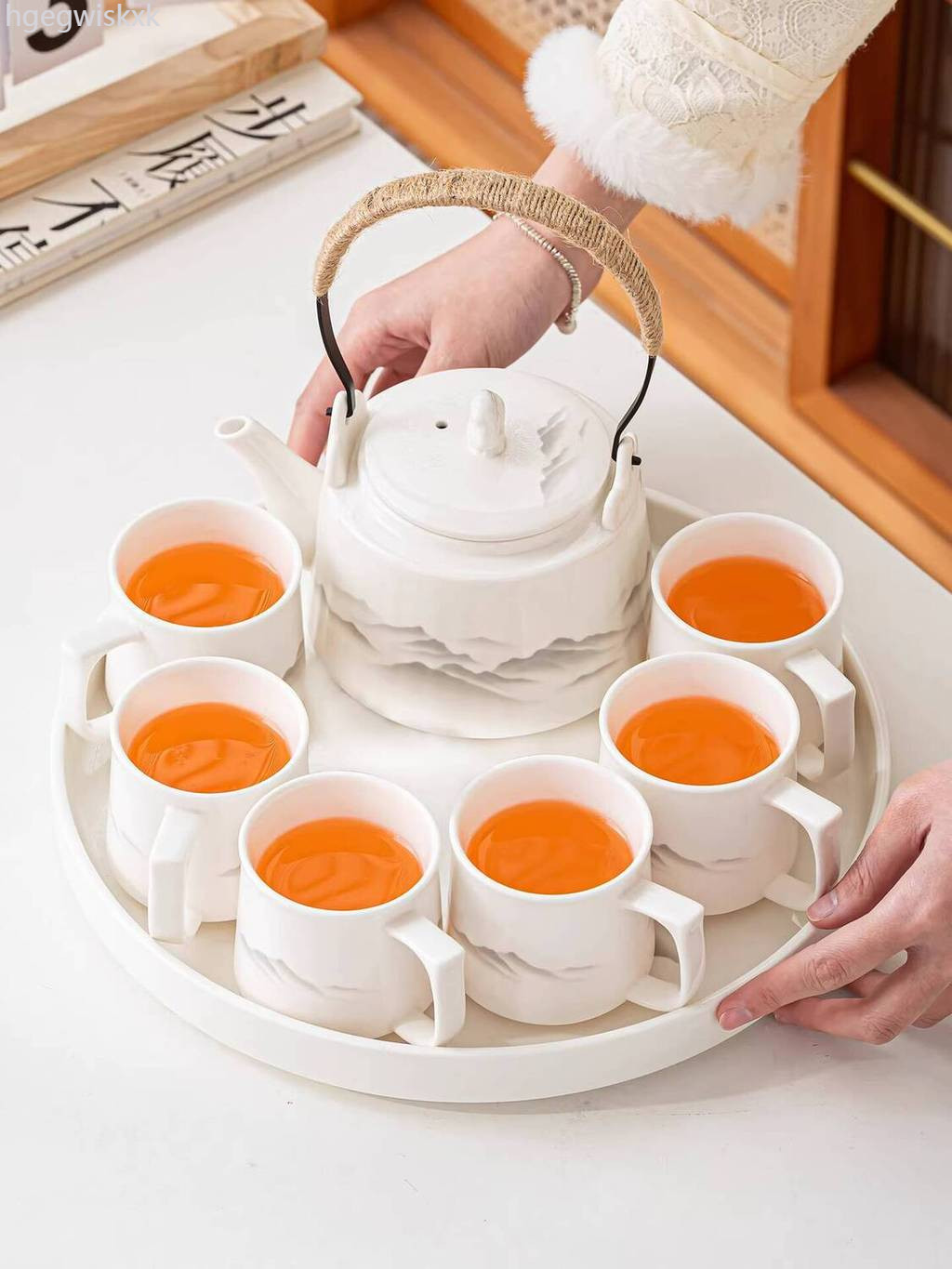 HOT- [ Ảnh thật ] Ấm trắng mới cầm, Kung Fu, gốm sứ gia dụng, tranh mực đơn giản, chống bỏng, ấm tr