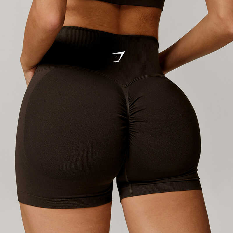 Gymshark Quần Short Nữ Màu Đào Phù Hợp Cho Chạy Bộ Và Yoga, Thiết Kế Thoáng Khí Liền Mạch