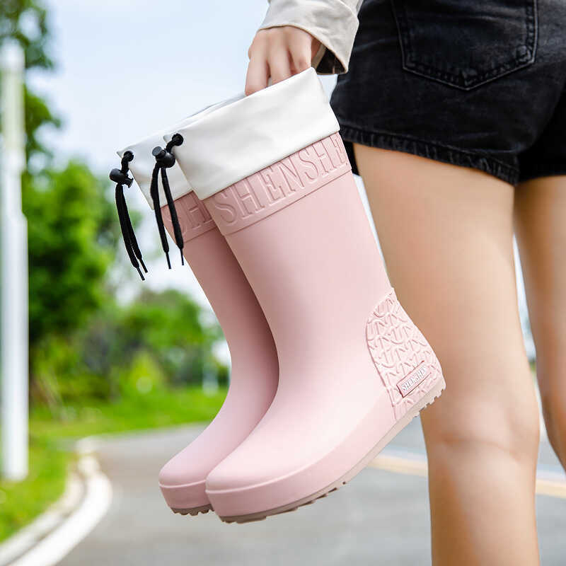 Giày Đi Mưa Cao Cấp Thời Trang Nữ Mặc Bên Ngoài Giày Cao Su Chống Trơn Trượt Chống Mài Mòn Giày Cao Su Nhà Bếp Giày Chống Thấm Nước