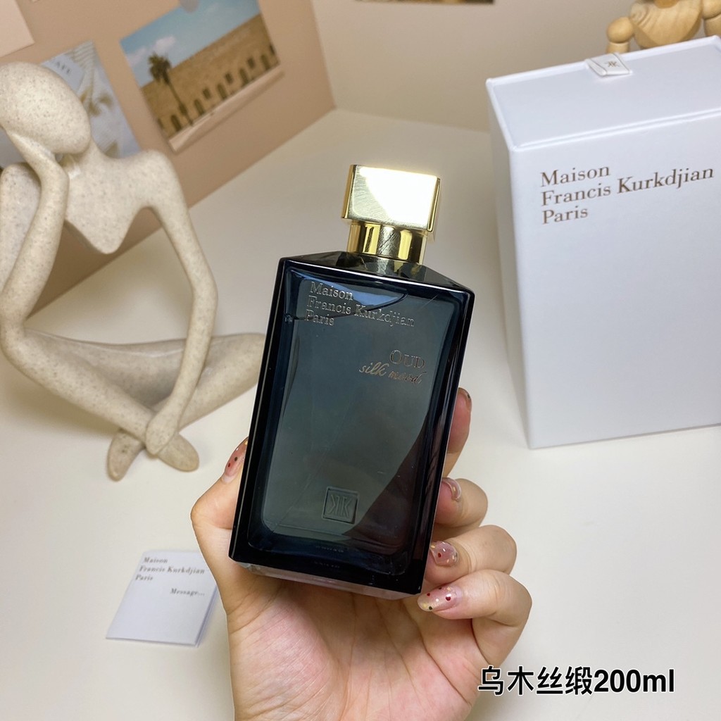 Bán hàng trực tiếp thời trang 45MFK Francis Kurkdjian Oud Satin Mood Perfume 200ml Chai đen Nước hoa