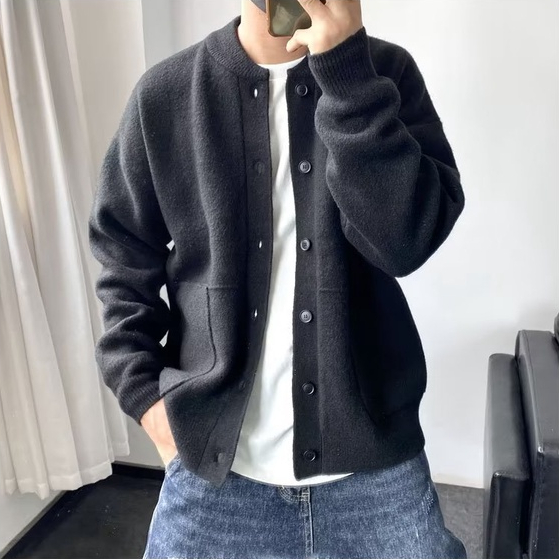 Áo Khoác Cardigan Len Dày Dặn Cổ Tròn Dáng Rộng Phong Cách Thời Trang Nhật Bản Cho Nam Giới