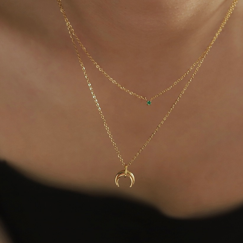 Dây Chuyền Hai Lớp Bằng Thép Titan Hai Lớp Hình Mặt Trăng Lưỡi Liềm Đính Kim Cương Màu Xanh Lá retro Âu Mỹ