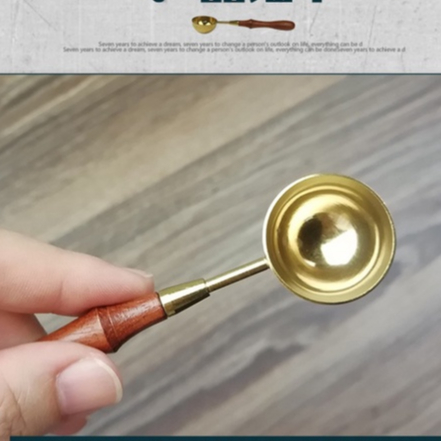 Muỗng Múc Sáp Niêm Phong Tay Cầm Bằng Gỗ Hồng