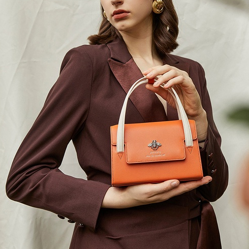 Mischa Túi Xách Đeo Vai Hình Vuông Cỡ Nhỏ Chất Liệu Da PU Phối Màu Tương Phản Thời Trang Cao Cấp