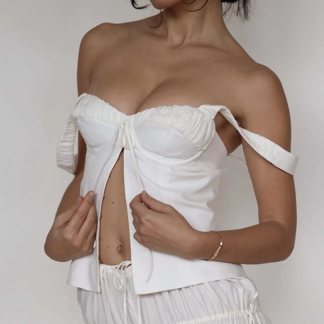 Áo Croptop Hai Dây Cổ Chữ V Màu Trơn Thời Trang Mùa Hè Cho Nữ