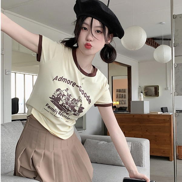 Áo  Croptop Tay Ngắn Dáng Ôm In Chữ Màu Sắc Tương Phản Ngọt Ngào crop top