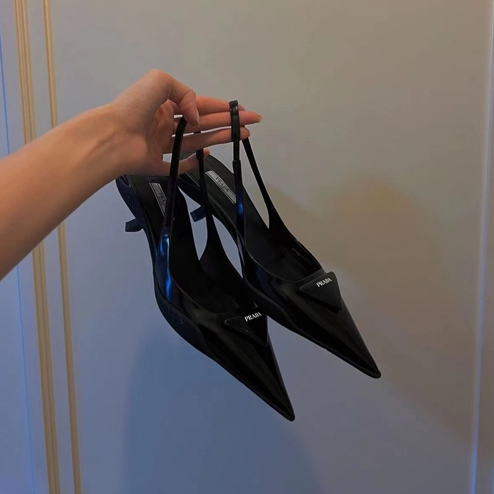 Máy Bơm Dây Da Cọ Mới --3 CM Không Hộp