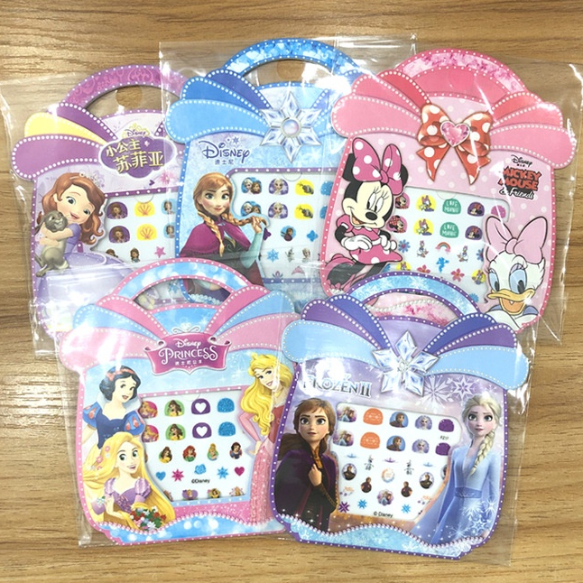 Sticker Dán Móng Tay Hình Công Chúa Băng Giá Dễ Thương Dùng Làm Quà Tặng Sinh Nhật Cho Bé