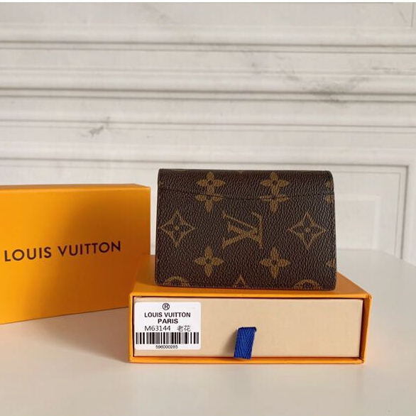 Hình ảnh vật lý Louis vuitton là chính hãng LV thẻ M63144 sẵn sàng để vận chuyển