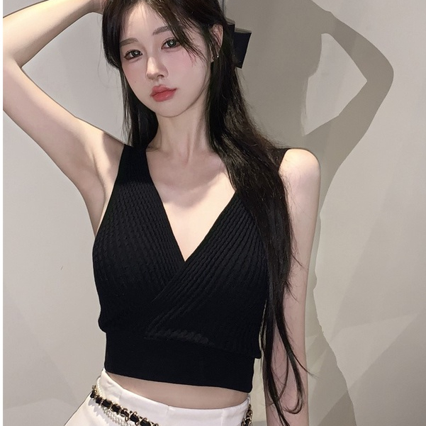 【WANG JIAO ZHAN】Áo Croptop Dệt Kim Cổ Chữ V Quyến Rũ Hợp Thời Trang crop top【28918】