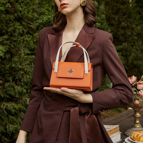 Mischa Túi Xách Đeo Vai Hình Vuông Cỡ Nhỏ Chất Liệu Da PU Phối Màu Tương Phản Thời Trang Cao Cấp