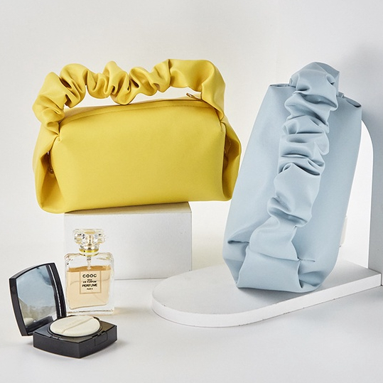 Mischa Túi Đựng Mỹ Phẩm Cầm Tay Bằng Da PVC Xếp Ly Sức Chứa Lớn Màu Trơn Đơn Giản Xu Hướng Mới