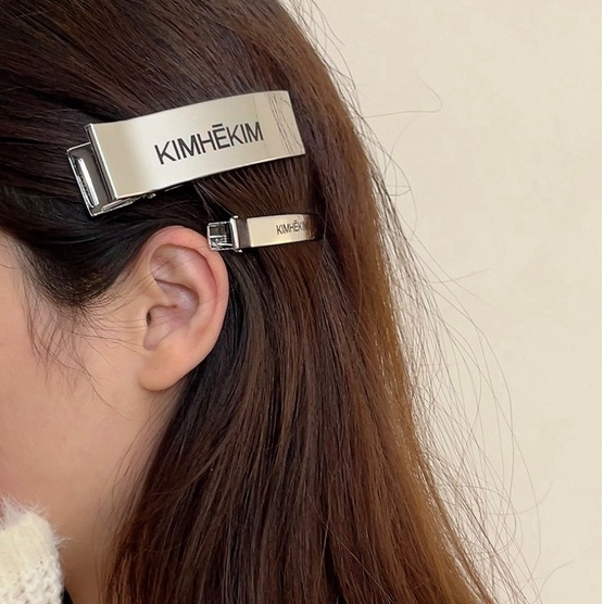 Kẹp Tóc Mỏ Vịt Màu Bạc Bóng In Chữ Kim blogger Thời Trang Cho Nữ