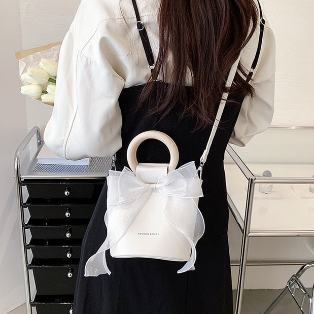 Mischa Túi Đeo Chéo Vai Bằng Da PU Màu Trơn Đính Nơ Thời Trang