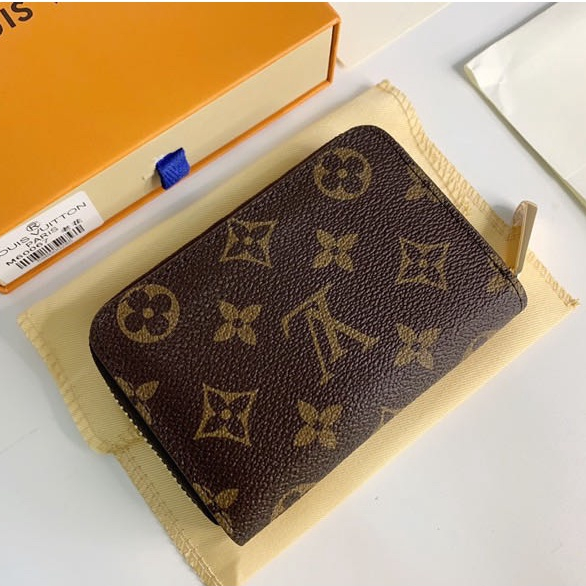 Ví Louis Vuitton M60067 Phối Khóa Kéo Xinh Xắn Dành Cho Nữ