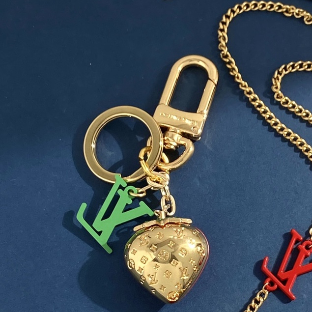 Móc Khóa Hình Trái Dâu Đỏ 2023 Thời Trang Dành Cho Nữ