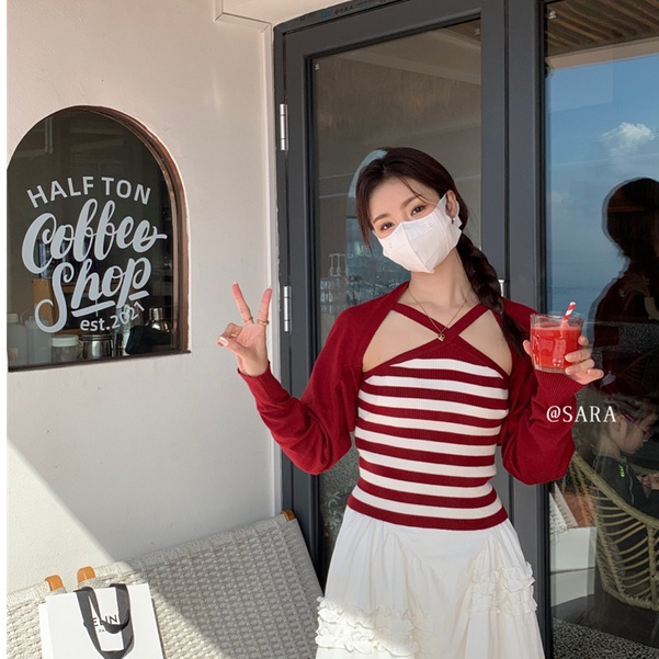 Áo Tank Top Sát Nách Hoạ Tiết Kẻ Sọc Thiết Kế Hợp Thời Trang